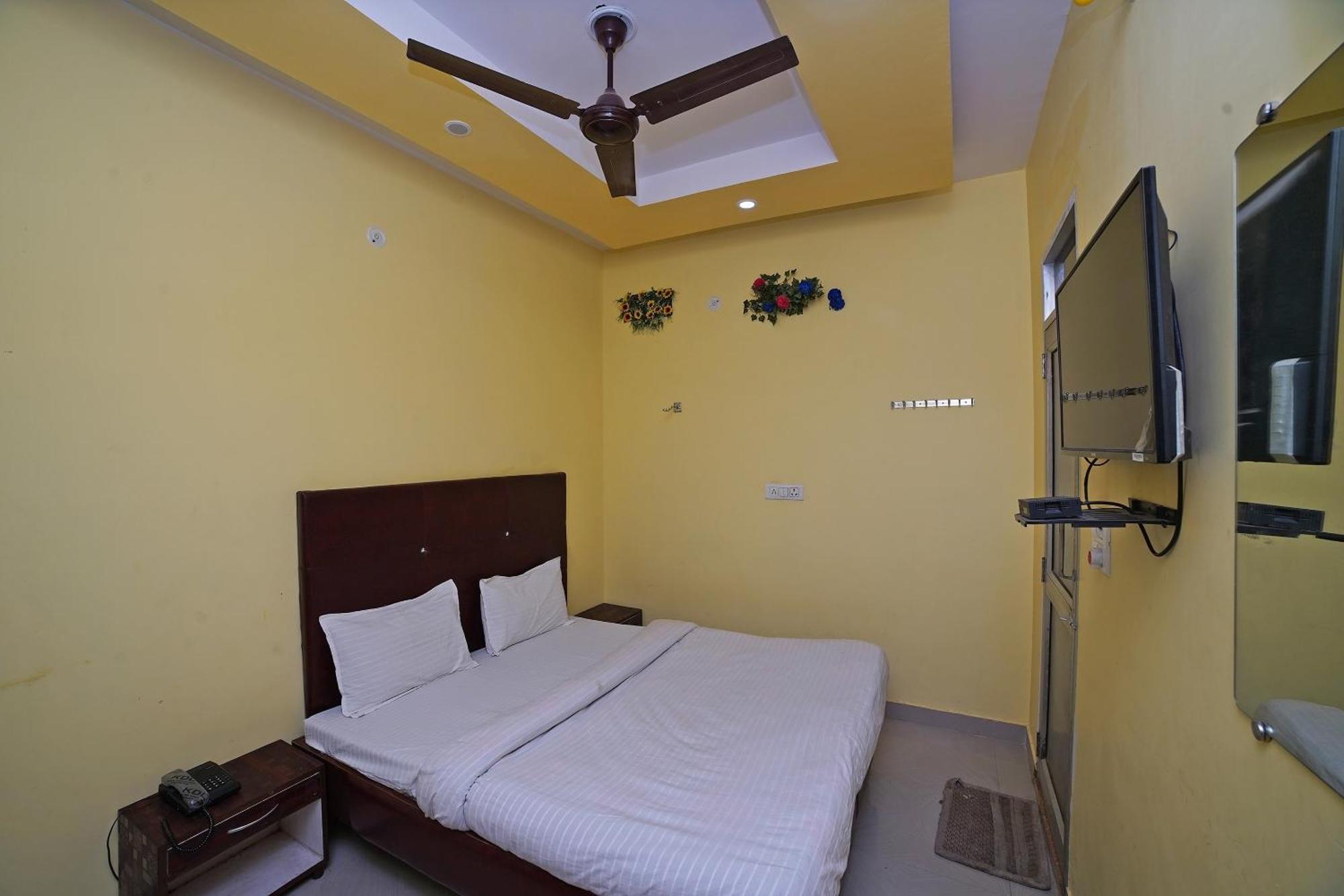 Hotel O Rama Palace Moradabad Esterno foto